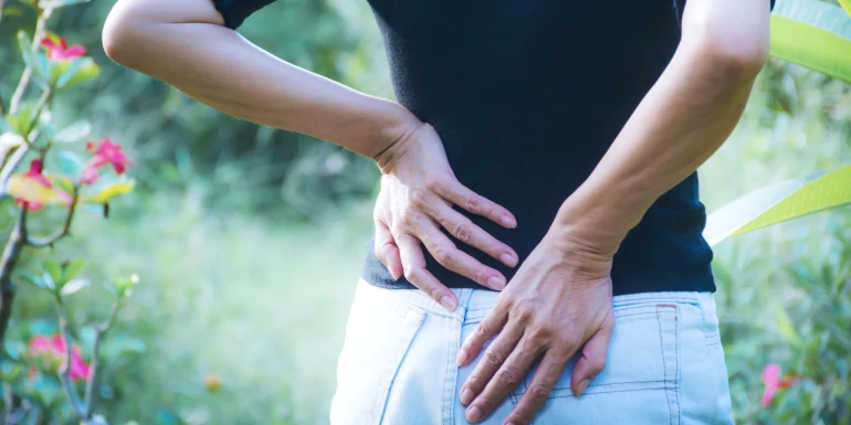 Lumbago – sudden-onset lower back pain - Helsana